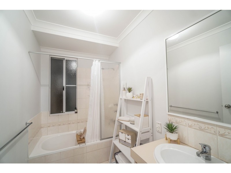 14 The Crest, Cockburn Central WA 6164