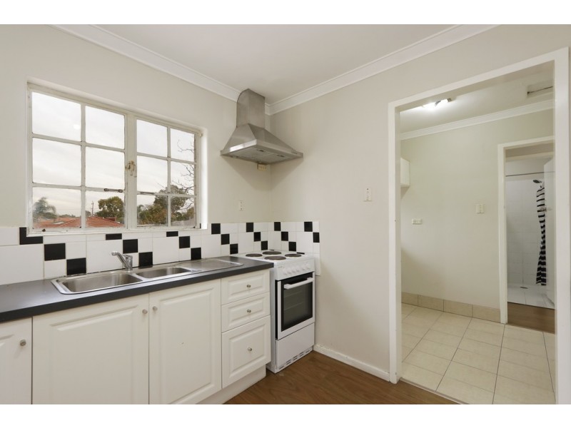 21 Clovelly Crescent, Lynwood WA 6147