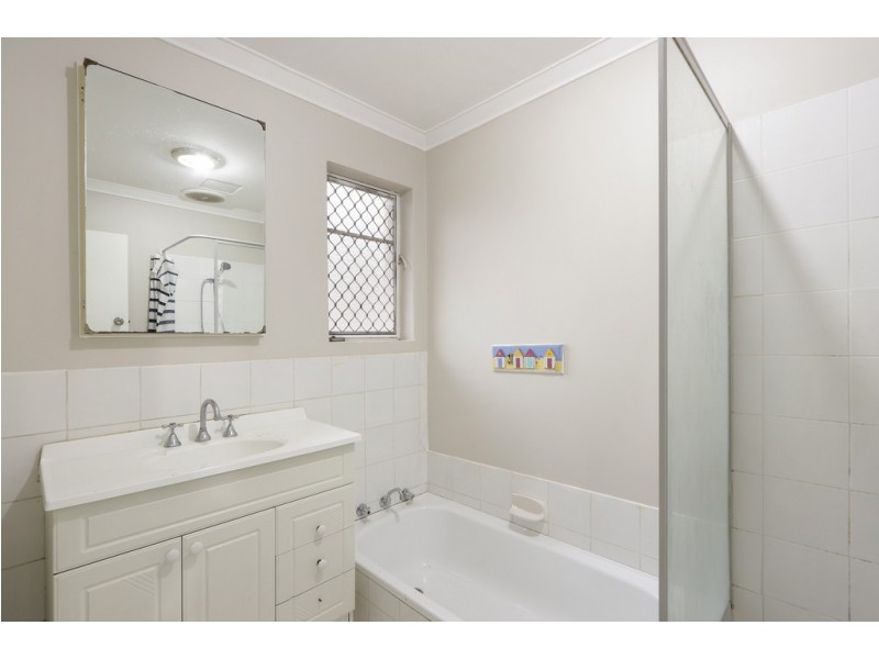 21 Clovelly Crescent, Lynwood WA 6147