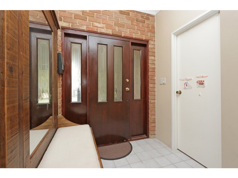 10 Alaric Court, Parkwood WA 6147