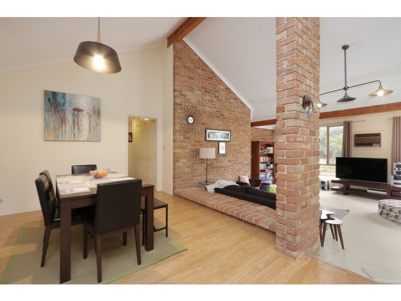 10 Alaric Court, Parkwood WA 6147