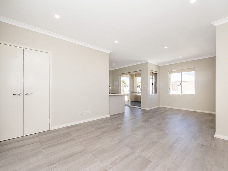 7/81 Holman Street, Alfred Cove WA 6154