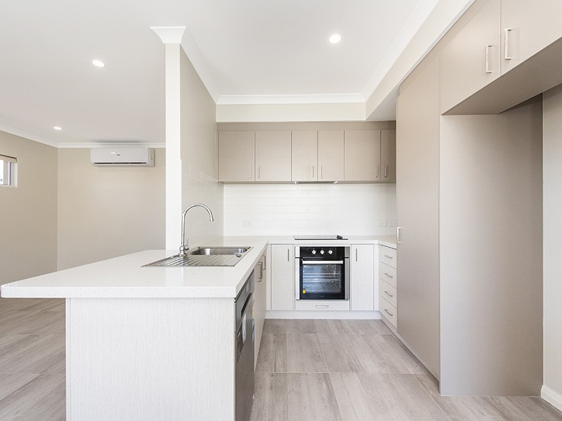 7/81 Holman Street, Alfred Cove WA 6154