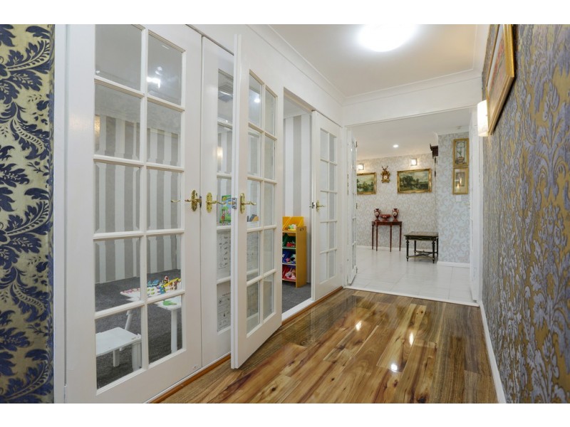 69 Baningan Avenue, Success WA 6164