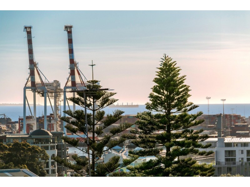 247 High Street corner of Bateman Street, Fremantle WA 6160