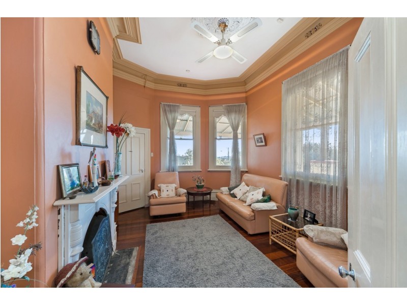 247 High Street corner of Bateman Street, Fremantle WA 6160