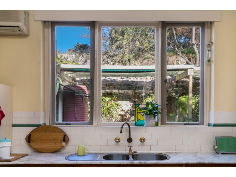 247 High Street corner of Bateman Street, Fremantle WA 6160