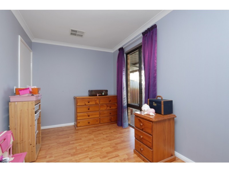 8 Noonan Court, Willetton WA 6155