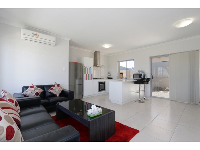 1-4 / 284 Railway Parade, East Cannington WA 6107