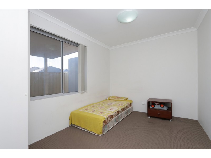 1-4 / 284 Railway Parade, East Cannington WA 6107