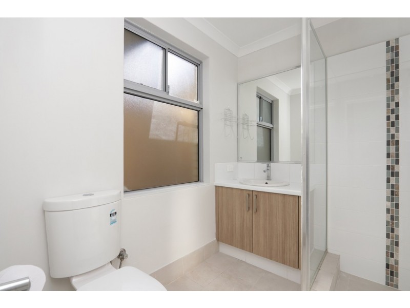 1-4 / 284 Railway Parade, East Cannington WA 6107