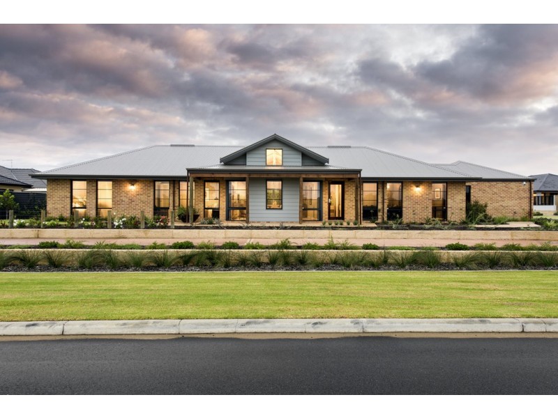 2 Bradstocks Grove, Southern River WA 6110