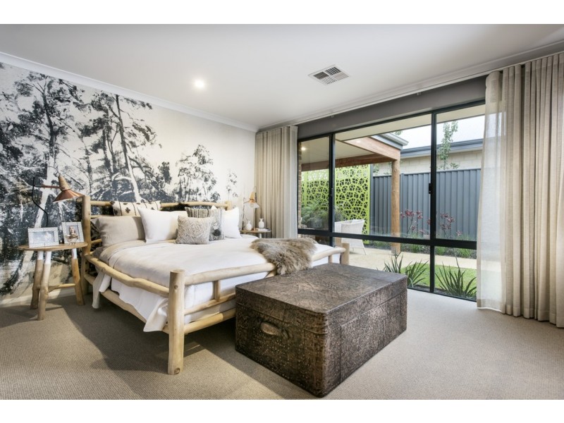 2 Bradstocks Grove, Southern River WA 6110