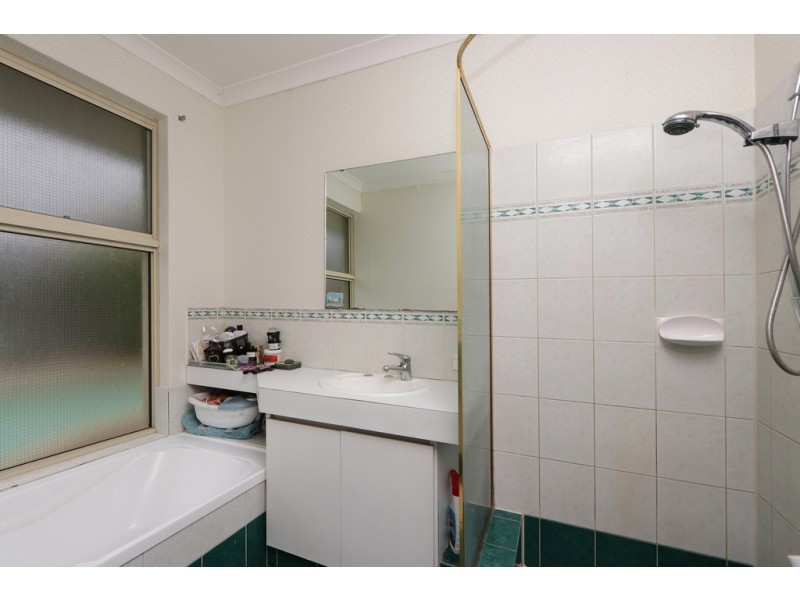 10 Prescott Court, Parkwood WA 6147