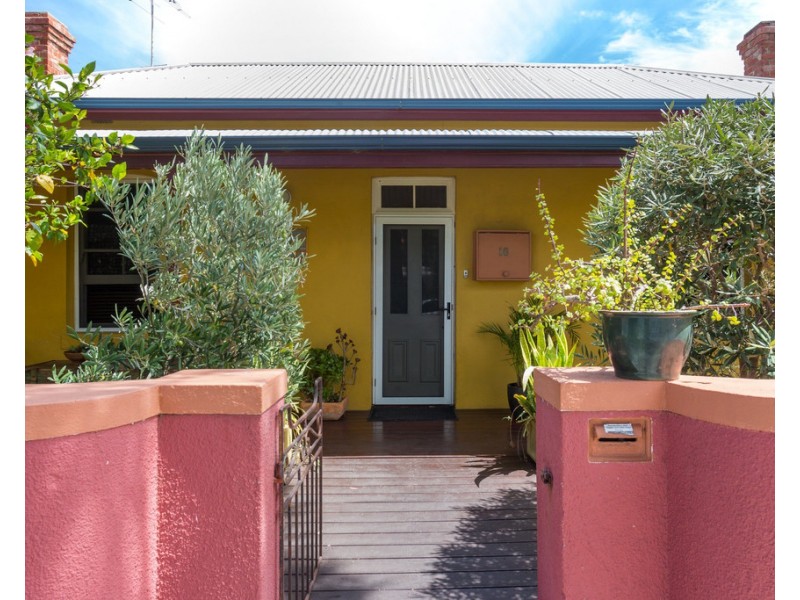 16 Russell Street, Fremantle WA 6160