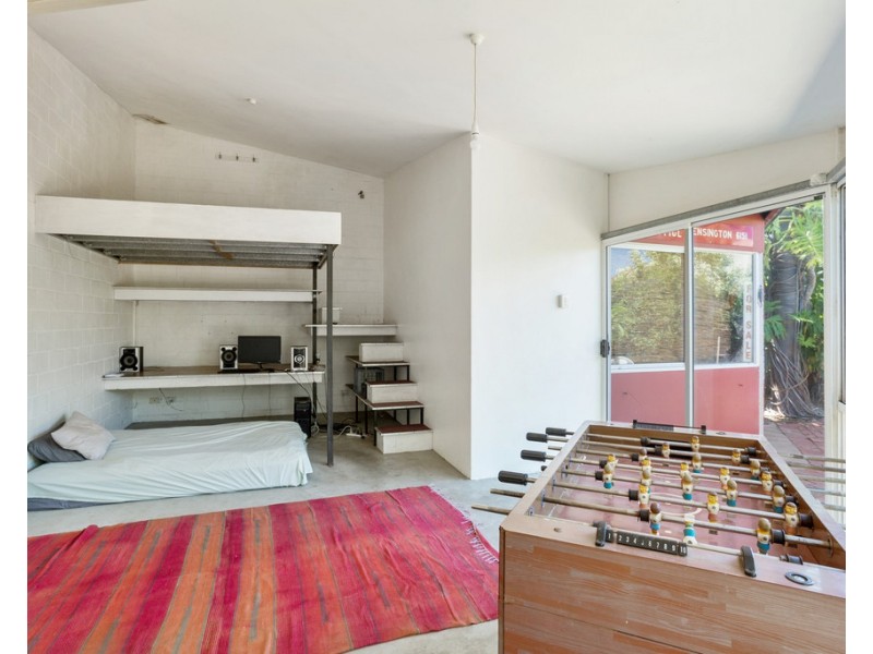 16 Russell Street, Fremantle WA 6160