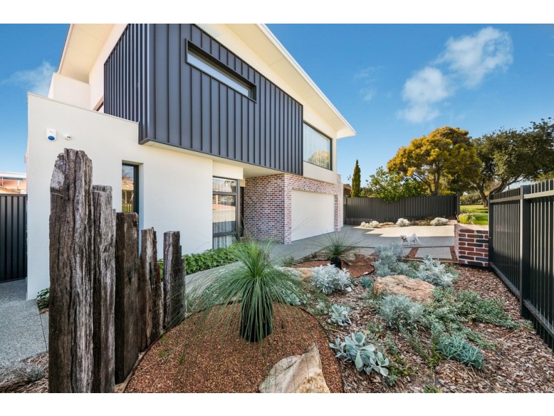 1A Stirk Road, Alfred Cove WA 6154