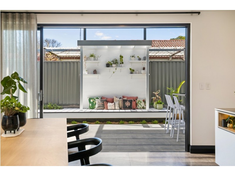 1A Stirk Road, Alfred Cove WA 6154