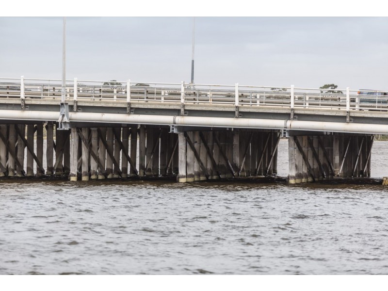 4 Tweeddale Road, Applecross WA 6153