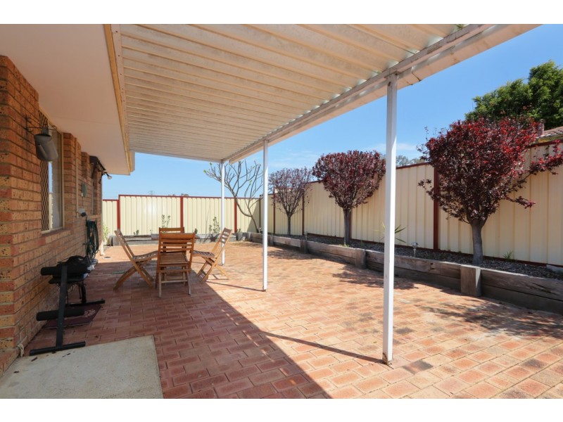 5/6 Neon Close, Parkwood WA 6147