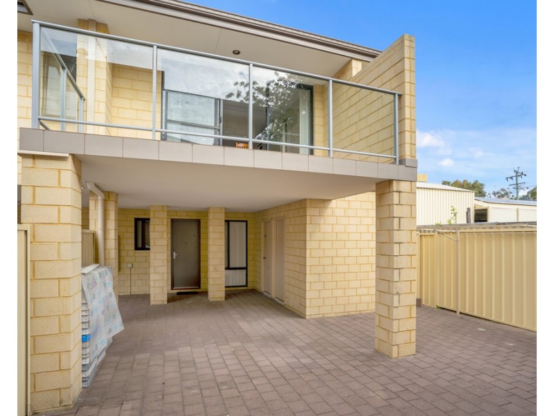 12/2 View Avenue, Langford WA 6147