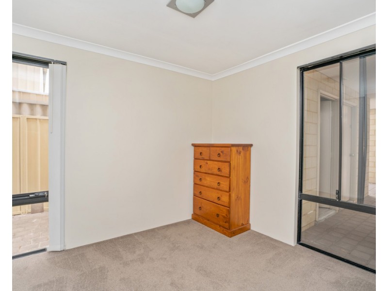 12/2 View Avenue, Langford WA 6147