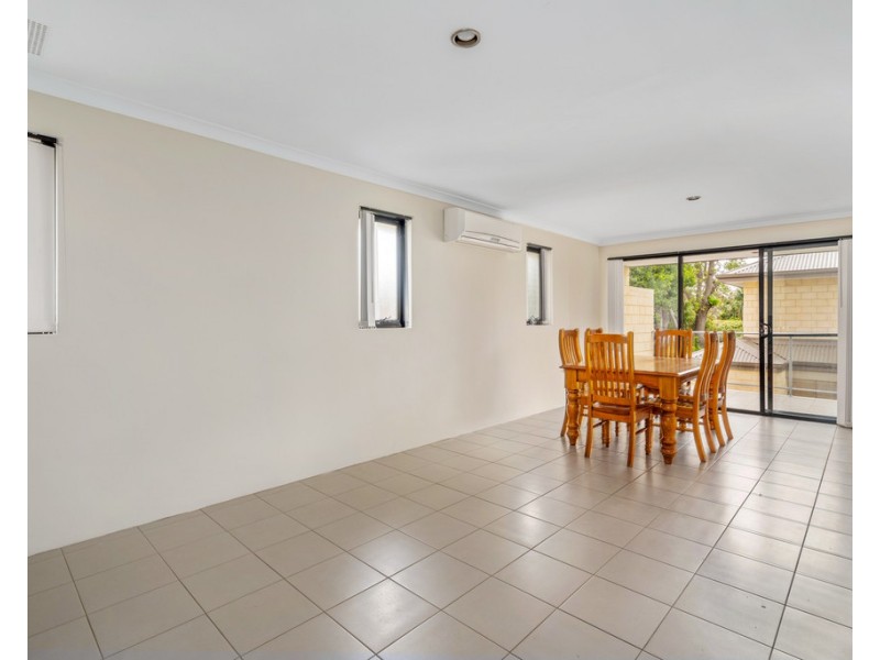 12/2 View Avenue, Langford WA 6147