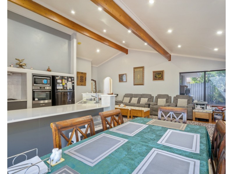 23 Rainer Mews, Willetton WA 6155