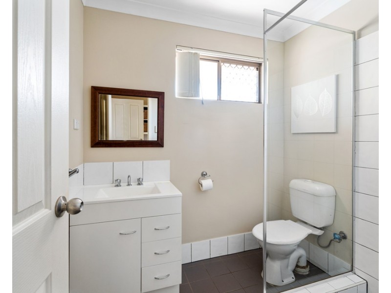35A Pavetta Crescent, Forrestfield WA 6058