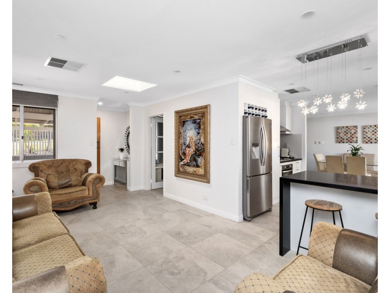 3 Colibri Court, Willetton WA 6155