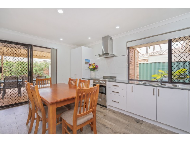 7/21 Golf Road, Parkwood WA 6147