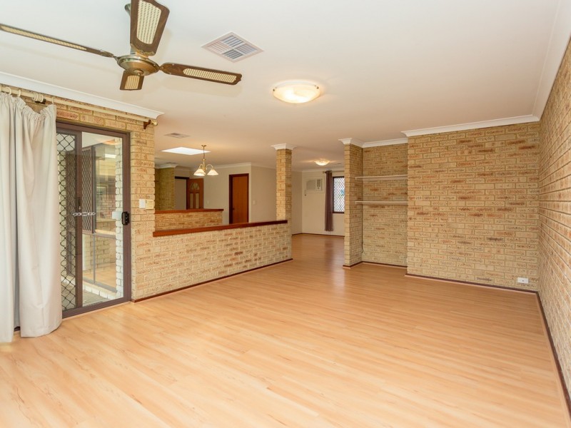 12 Matsen Close, Booragoon WA 6154