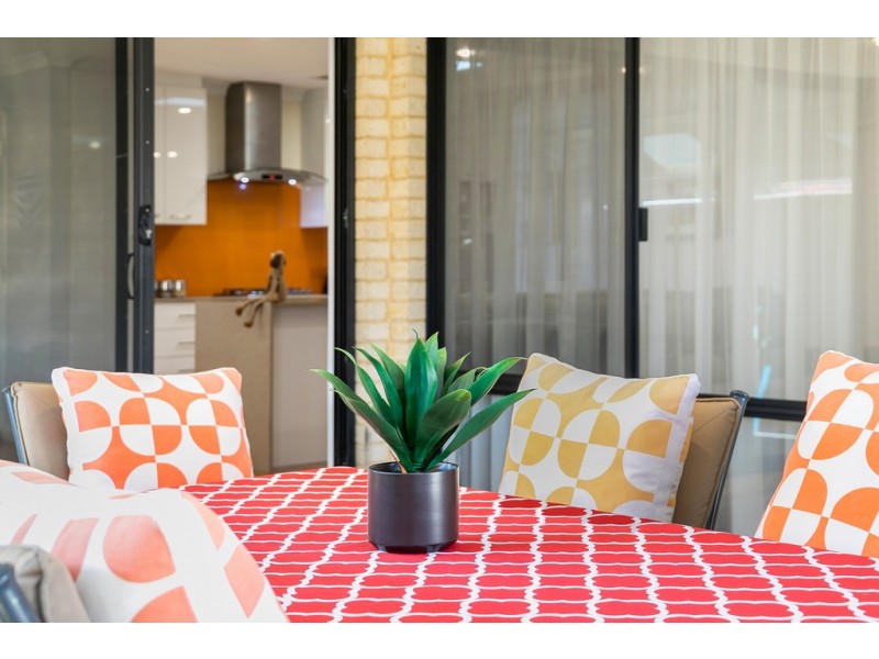 513 Rockingham Road, Munster WA 6166