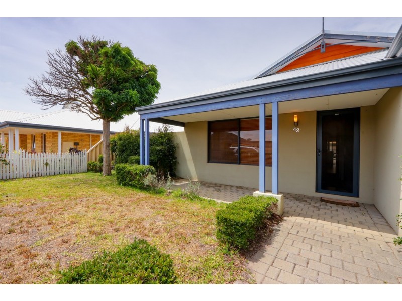 42 Unity Way, Atwell WA 6164