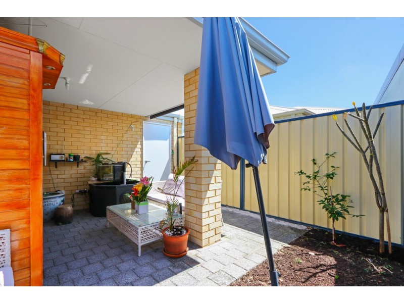 11 Aiken Court, Success WA 6164