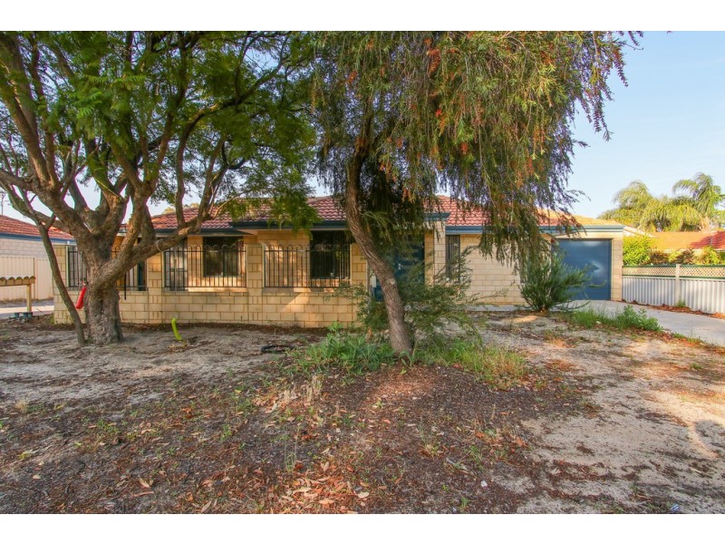 2/124 Wheatley Street, Gosnells WA 6110