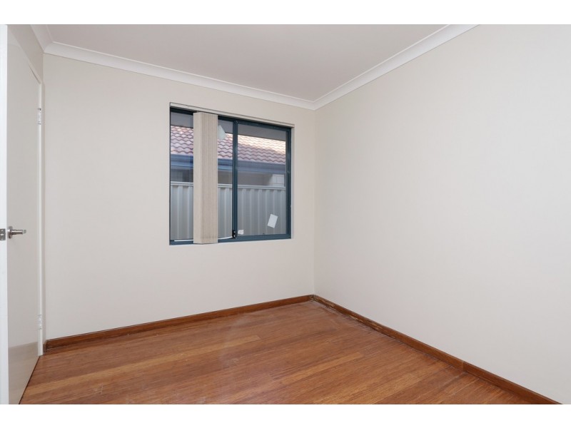 2/124 Wheatley Street, Gosnells WA 6110