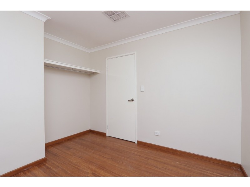 2/124 Wheatley Street, Gosnells WA 6110