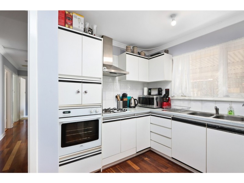 146A High Road, Riverton WA 6148