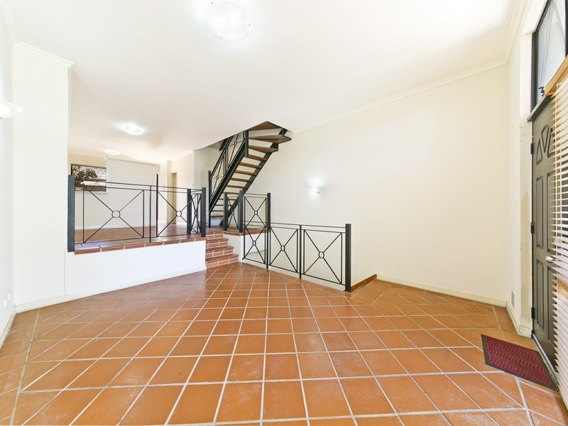 115a Marine Terrace, Fremantle WA 6160