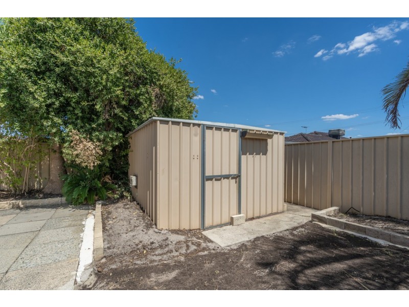 8 Baxter Close, Huntingdale WA 6110