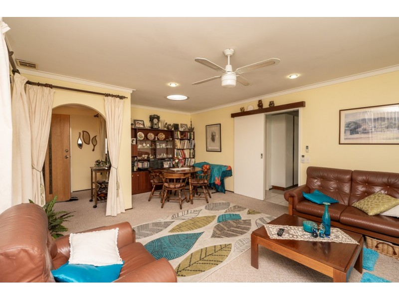 40 Goddard Way, Langford WA 6147