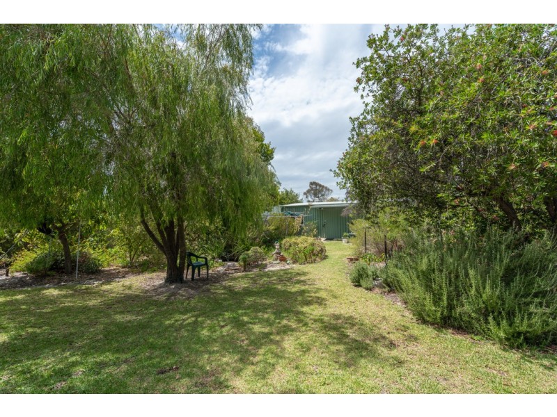 40 Goddard Way, Langford WA 6147