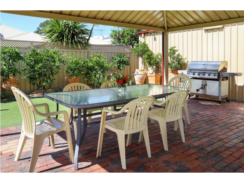 42 Drew Road, Ardross WA 6153