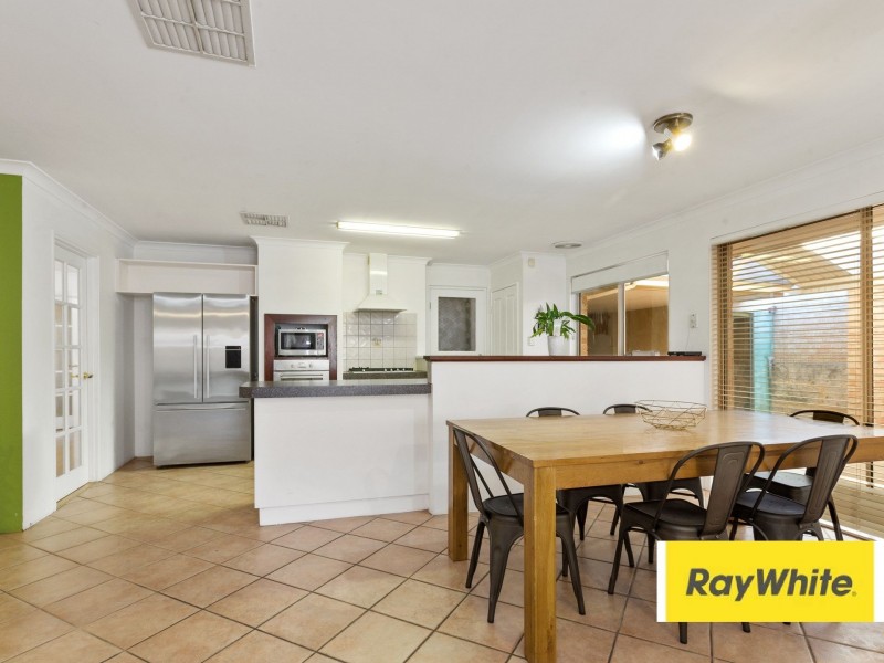 19 Regent Court, Cockburn Central WA 6164