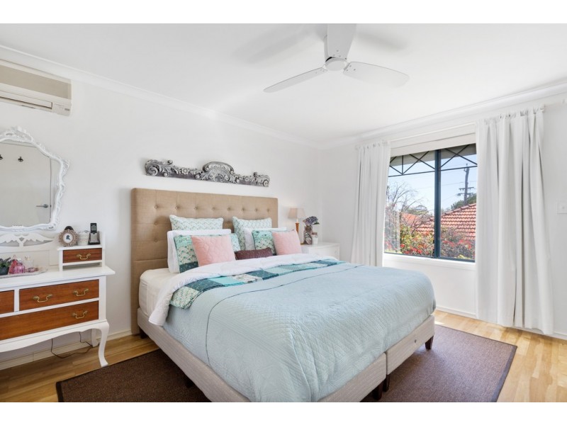 36a Norma Road, Alfred Cove WA 6154