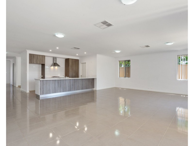 8/10 Jean Street, Beaconsfield WA 6162