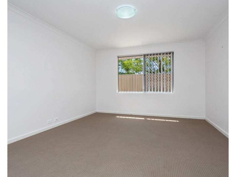 8/10 Jean Street, Beaconsfield WA 6162