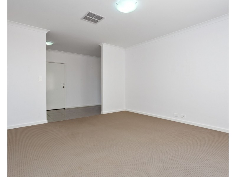 8/10 Jean Street, Beaconsfield WA 6162