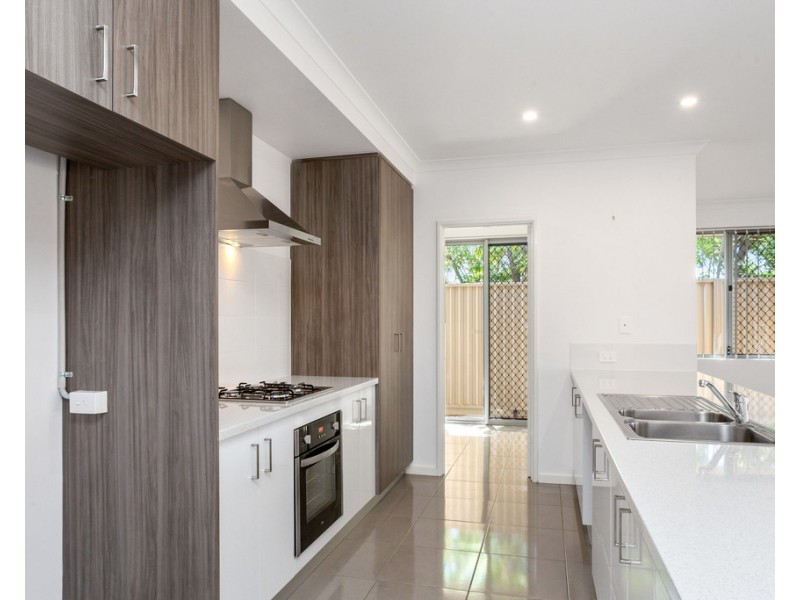 8/10 Jean Street, Beaconsfield WA 6162